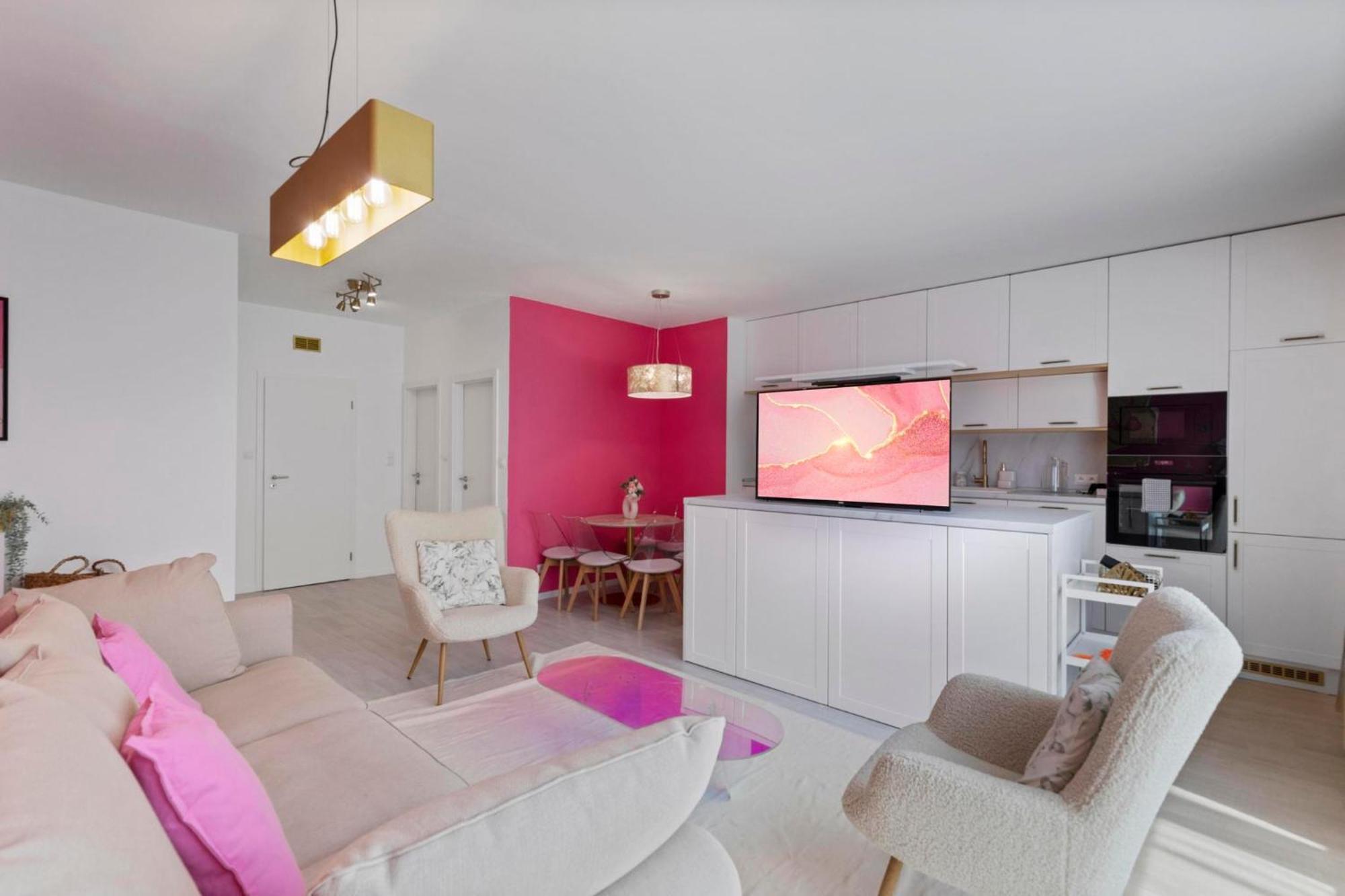 Lam Pink - Jacuzzi - Ac - Ps4 Apartman Pozsony Kültér fotó